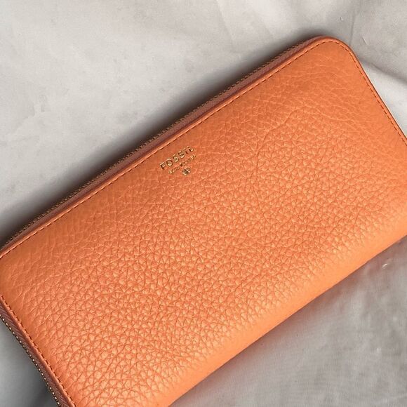 NEW ladies Fossil peach orange zip around wallet - Picture 1 of 7